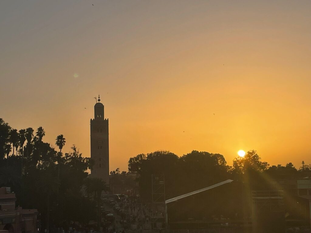 Il minareto della Koutoubia al tramonto, a Marrakech